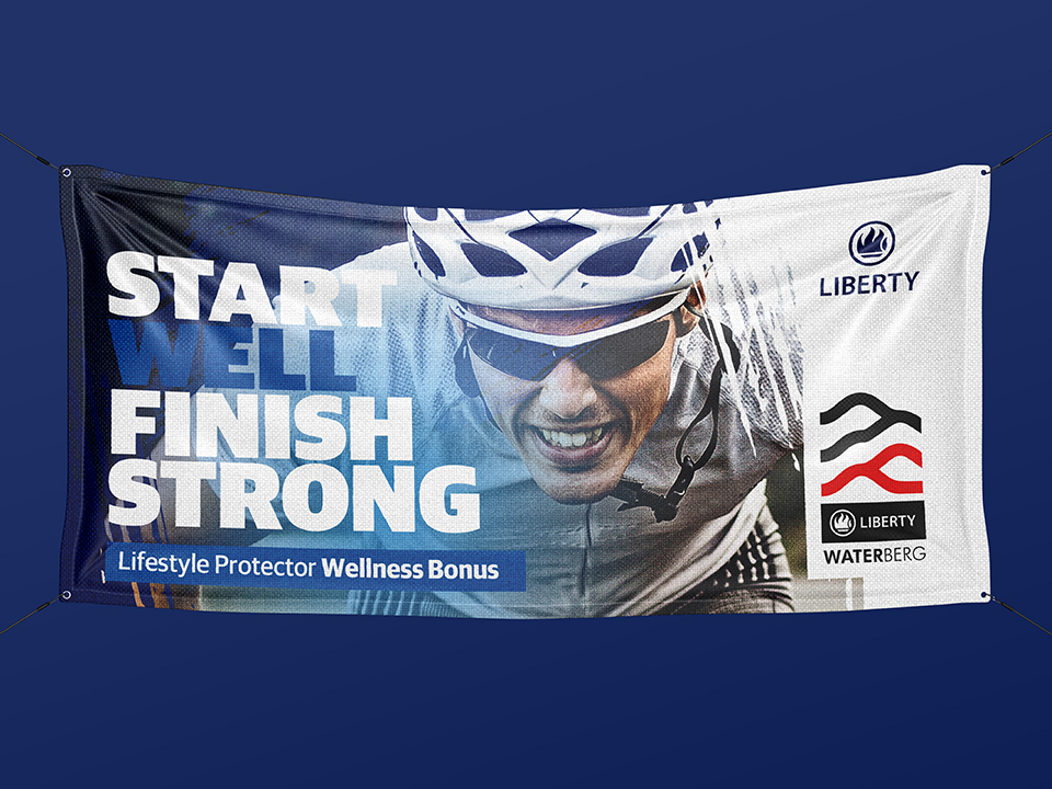 02 Outdoor Vinyl Banner Mockup